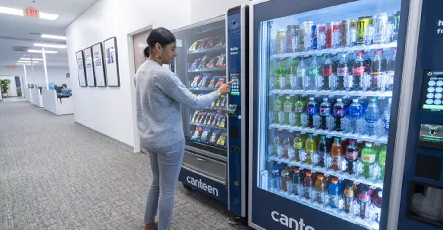 HEALTHY SNACKS & BEVERAGE VENDING MACHINE